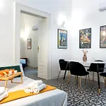 Διαμέρισμα The Historic In The Centre Of Near Parking *